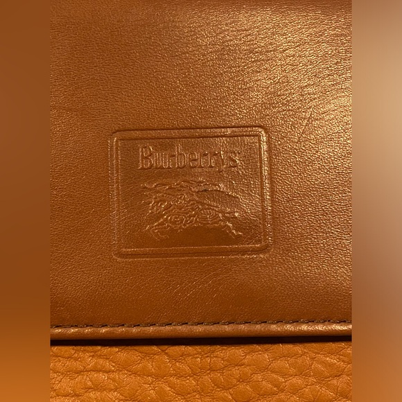 Burberry Crossbody Leather Unisex Bag - Picture 3 of 13
